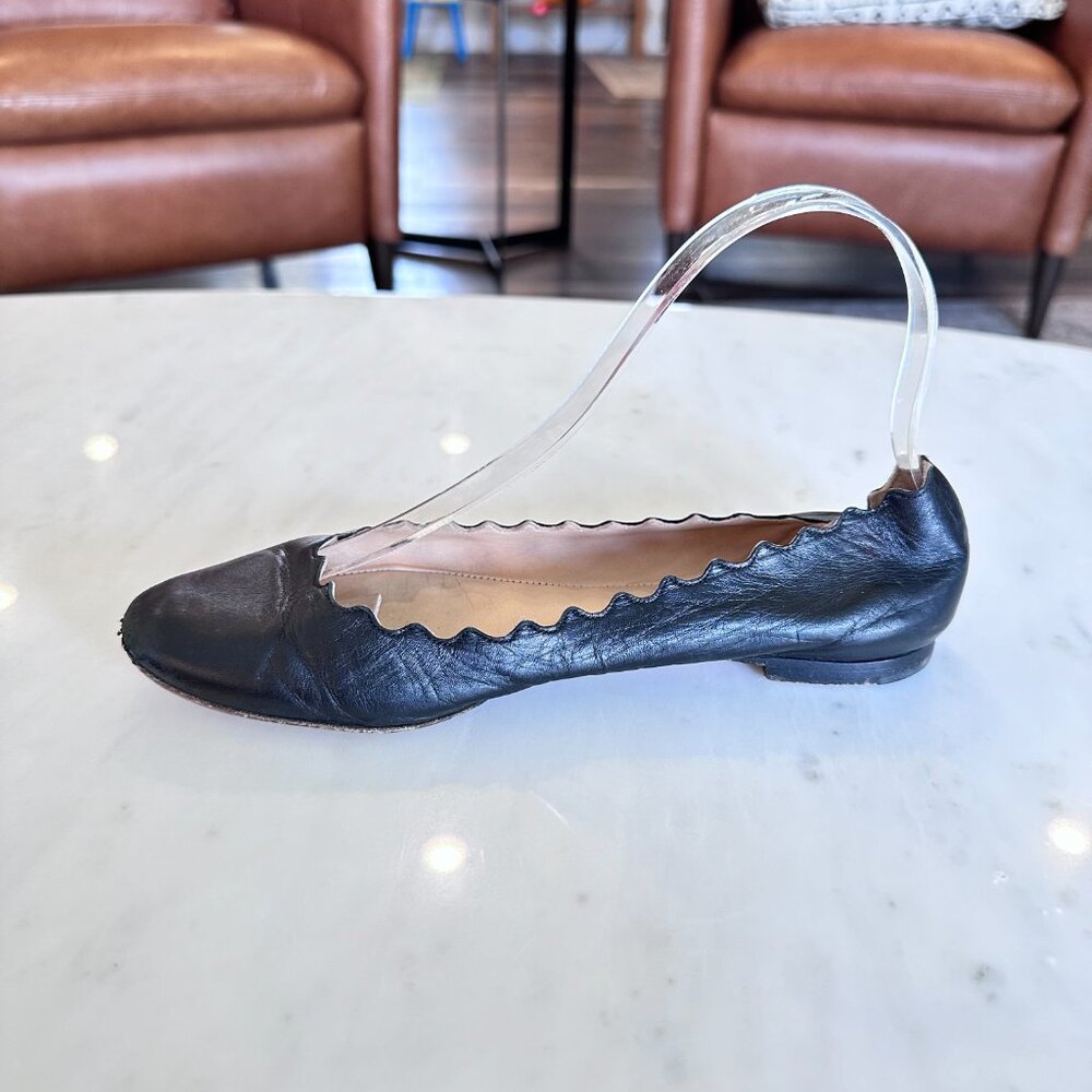 Chloe Black Leather Scalloped Trimmed Feminie Ballet Flats EU Size 37.5 US 7.5 - Picture 5 of 8